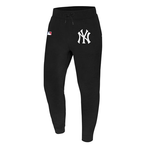 The model is wearing these MLB New York Yankees ’47 Islington Track Pants in black. 1
