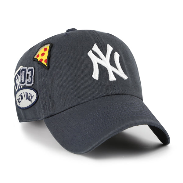 Pictured is this MLB New York Yankees Badges ’47 CLEAN UP cap in navy. 1