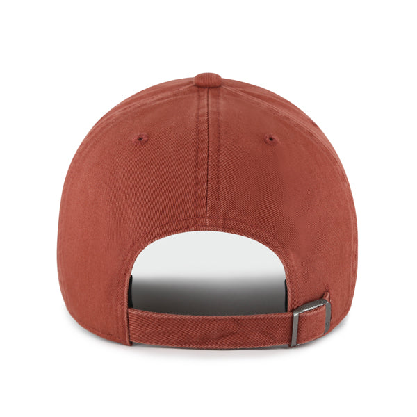 Pictured is this MLB New York Yankees Base Runner ’47 CLEAN UP cap in brown. 2