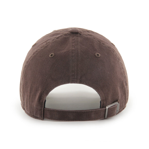 Pictured is this MLB New York Yankees Base Runner ’47 CLEAN UP cap in brown. 2