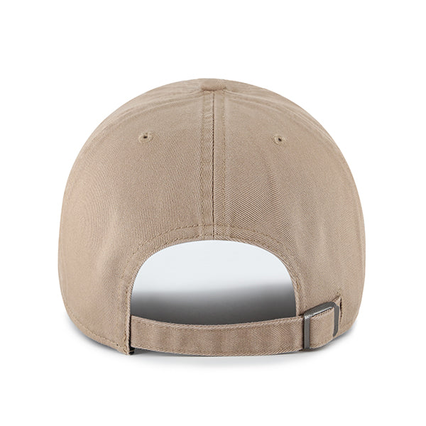 Pictured is this MLB New York Yankees Base Runner '47 CLEAN UP cap in brown. 2