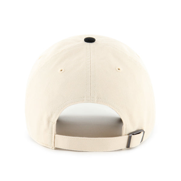 Pictured is this MLB New York Yankees Base Runner '47 CLEAN UP cap in natural and black. 2