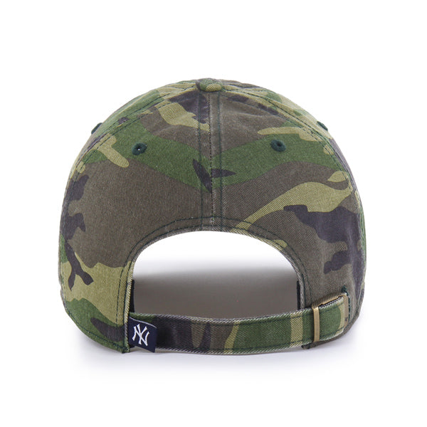Pictured is this MLB New York Yankees Camo ’47 CLEAN UP cap in kelly green. 2