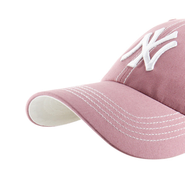 Pictured is this MLB New York Yankees Contrast Stitch ’47 CLEAN UP cap in pink. 3