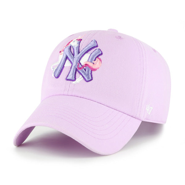 Pictured is this MLB New York Yankees Critter Kids ’47 CLEAN UP cap in blue. 1