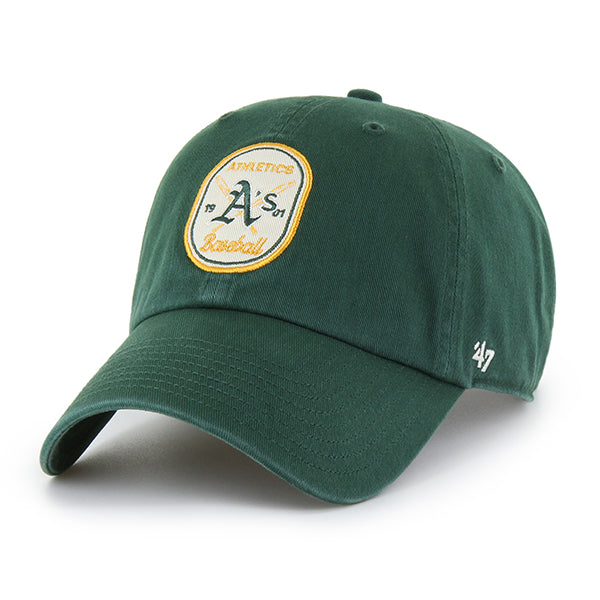 Pictured is this MLB Athletics Crosspatch ’47 CLEAN UP cap in dark green. 1