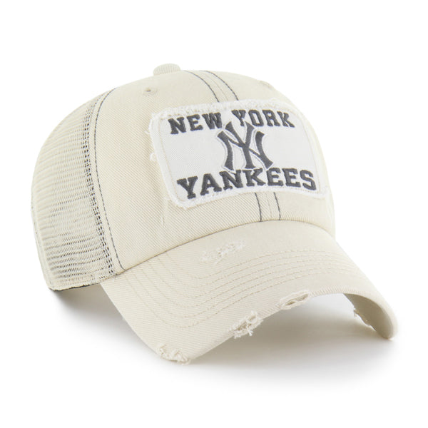 Pictured is this MLB New York Yankees Egremont ’47 CLEAN UP cap in white. 2