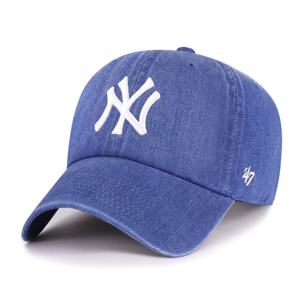 Pictured is this MLB New York Yankees Lennon ’47 CLEAN UP cap in blue. 1