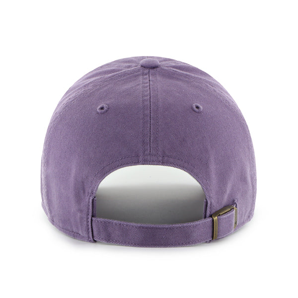 Pictured is this MLB New York Yankees ’47 CLEAN UP cap in purple. 2