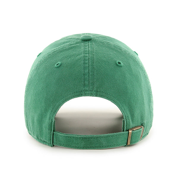 Pictured is this MLB New York Yankees ’47 CLEAN UP cap in green. 2
