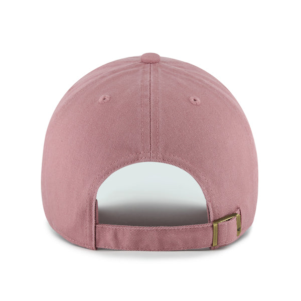 Pictured is this MLB New York Yankees Kids ’47 CLEAN UP cap in pink. 2