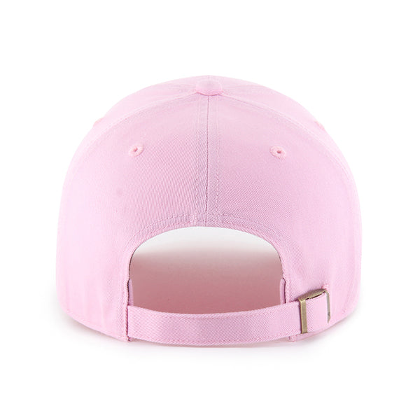 Pictured is this MLB Boston Red Sox ’47 CLEAN UP cap in pink. 2