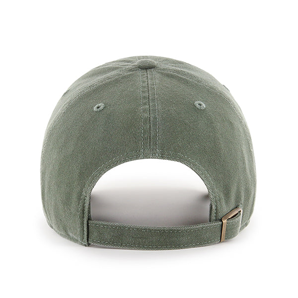 Pictured is this MLB Los Angeles Dodgers ’47 CLEAN UP cap in green. 2