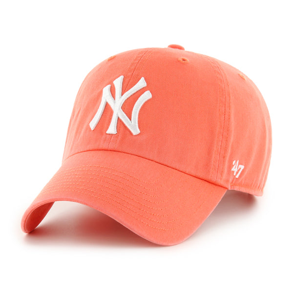 Pictured is this MLB New York Yankees ’47 CLEAN UP cap in pastel orange. 1