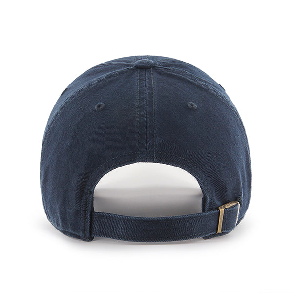 Pictured is this MLB New York Yankees ’47 CLEAN UP cap in navy on navy. 2