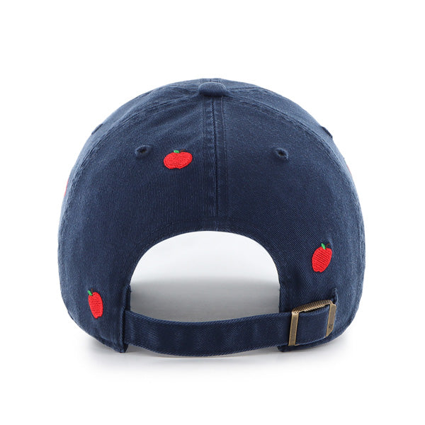 Pictured is this MLB New York Yankees Scatter '47 CLEAN UP cap in navy. 2