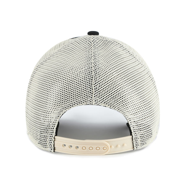 Pictured is this MLB New York Yankees Windham Mesh ’47 CLEAN UP cap in black. 2