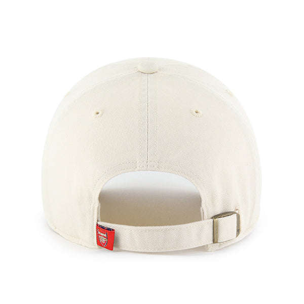 Pictured is this Arsenal FC ’47 CLEAN UP cap in natural. 2