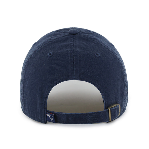 Pictured is this NFL New England Patriots ’47 CLEAN UP cap in navy. 3