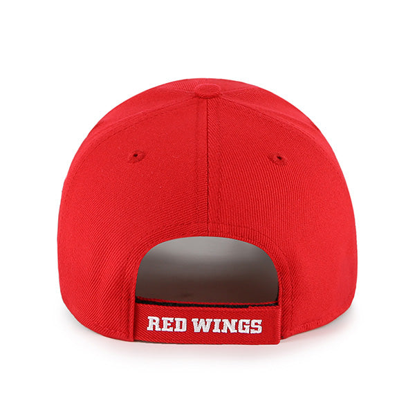 Pictured is this NHL Detroit Red Wings ’47 MVP cap in dark red. 2
