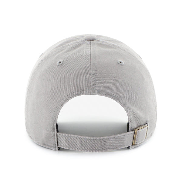 Pictured is this New Balance Core ’47 CLEAN UP cap in grey. 2
