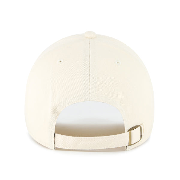 Pictured is this Food Icon Croissant Base Runner ’47 CLEAN UP cap in natural. 2