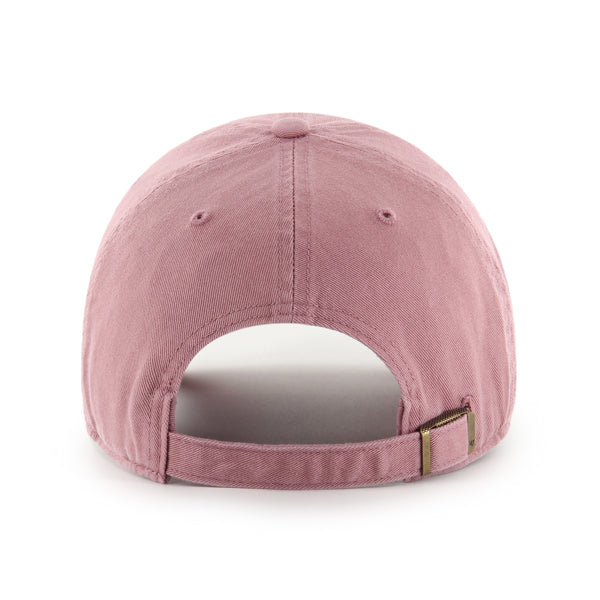 Pictured is this Dog Mum Phrase Base Runner '47 CLEAN UP cap in pink. 2