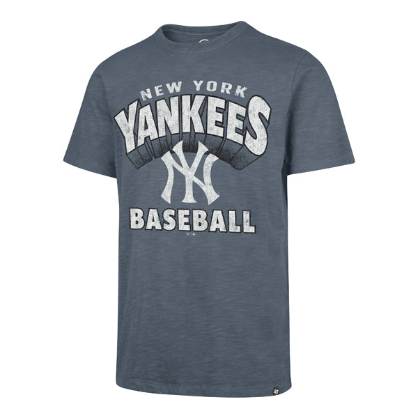 The model is wearing this MLB New York Yankees Dunmoure ’47 Heavy Slub T-Shirt in grey. 1