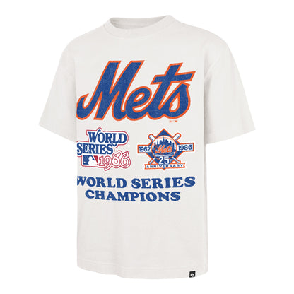 The model is wearing this MLB New York Mets 86 ’47 Foundation T-Shirt in white. 1