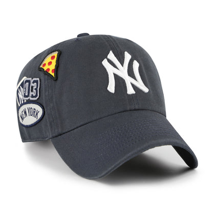 Pictured is this MLB New York Yankees Badges '47 CLEAN UP cap in navy. 1