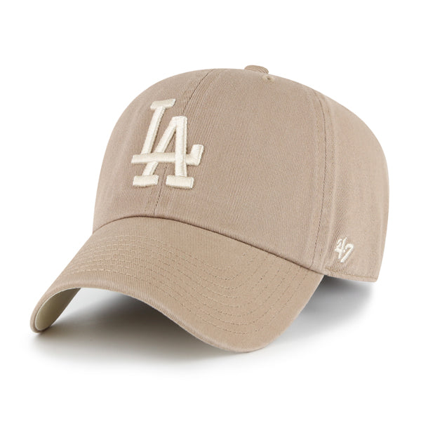 Pictured is this MLB Los Angeles Dodgers Ballpark '47 CLEAN UP cap in brown. 1
