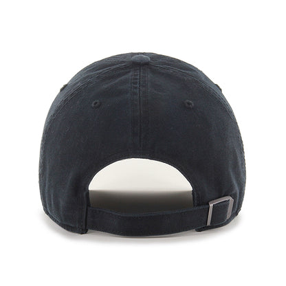 Pictured is this MLB Los Angeles Dodgers Base Runner ’47 CLEAN UP cap in black. 2