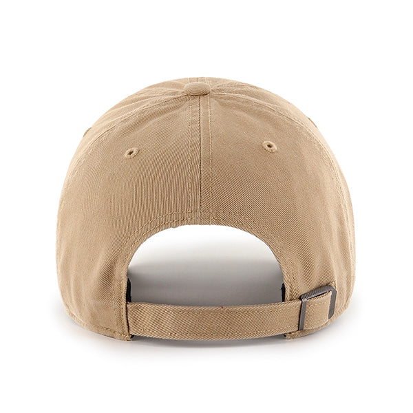 Pictured is this MLB Los Angeles Dodgers Base Runner '47 CLEAN UP cap in beige. 2