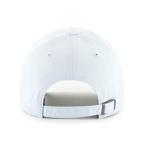 Pictured is this MLB New York Yankees Base Runner '47 CLEAN UP cap in light blue. 2