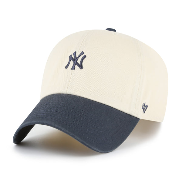 Pictured is this MLB New York Yankees Base Runner '47 CLEAN UP cap in natural and vintage navy. 1