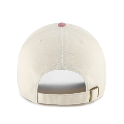 Pictured is this MLB New York Yankees Base Runner '47 CLEAN UP cap in natural and mauve. 2