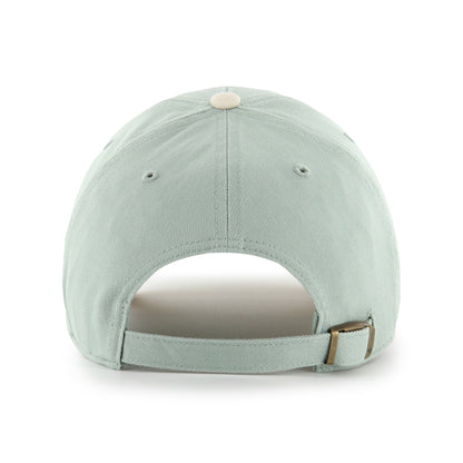 Pictured is this MLB New York Yankees Base Runner TT Legend '47 MVP cap in green. 2