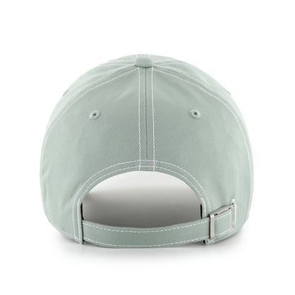 Pictured is this MLB Los Angeles Dodgers Contrast Stitch '47 CLEAN UP cap in green. 2