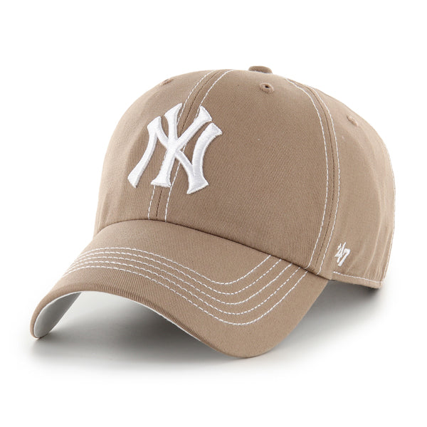 Pictured is this MLB New York Yankees Contrast Stitch '47 CLEAN UP cap in brown. 1