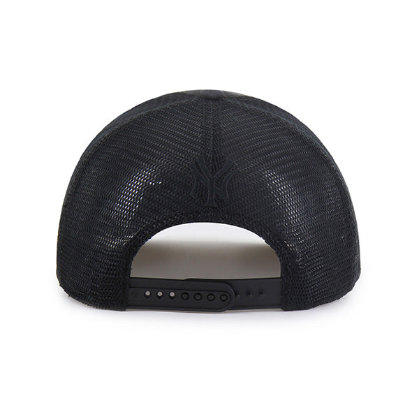 Pictured is this MLB New York Yankees Herbarium ’47 HITCH cap in black. 2