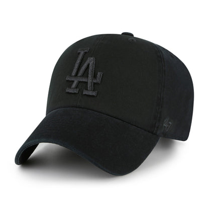 Pictured is this MLB Los Angeles Dodgers Tonal '47 CLEAN UP cap in black. 1