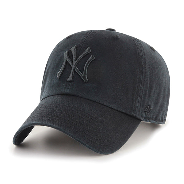 Pictured is this MLB New York Yankees Tonal '47 CLEAN UP cap in black. 1