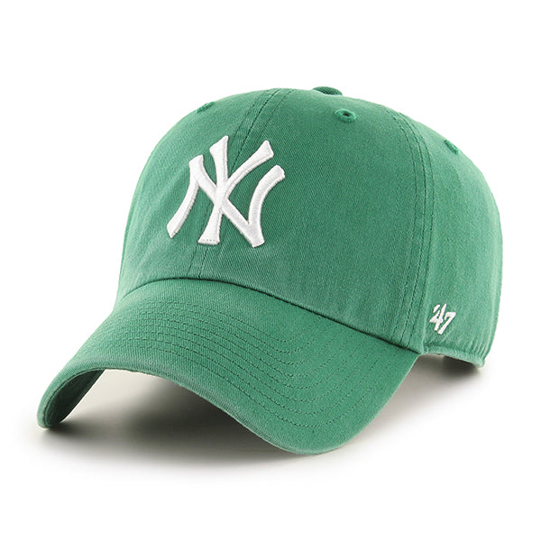 Pictured is this MLB New York Yankees ’47 CLEAN UP cap in green. 1