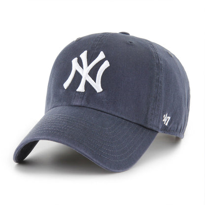 Pictured is this MLB New York Yankees '47 CLEAN UP cap in vintage navy. 1