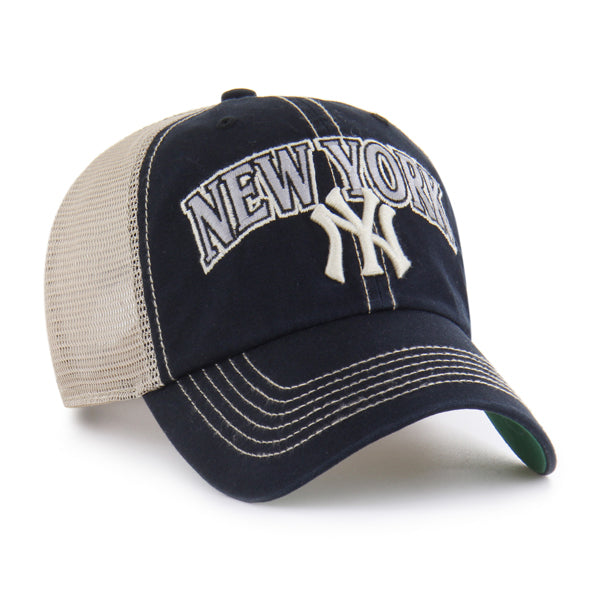 Pictured is this MLB New York Yankees Tuscaloosa '47 CLEAN UP cap in black. 3