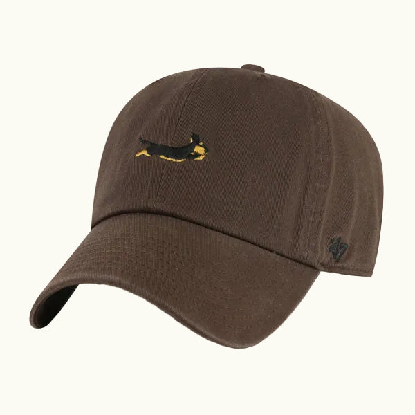 Dog Icon Dachshund Base Runner ’47 CLEAN UP Brown Adjustable Hat