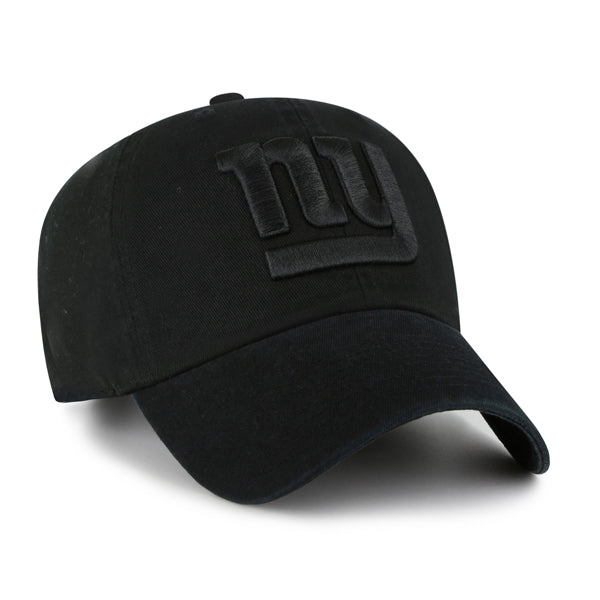 Pictured is this NFL New York Giants ’47 CLEAN UP cap in black on black. 2