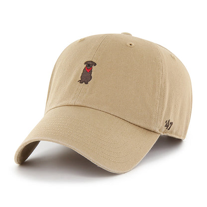 Pictured is this Dog Icon Chocolate Labrador Base Runner '47 CLEAN UP cap in beige. 1