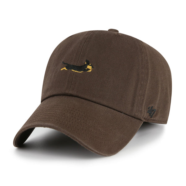 Pictured is this Dog Icon Dachshund Base Runner '47 CLEAN UP cap in brown. 1